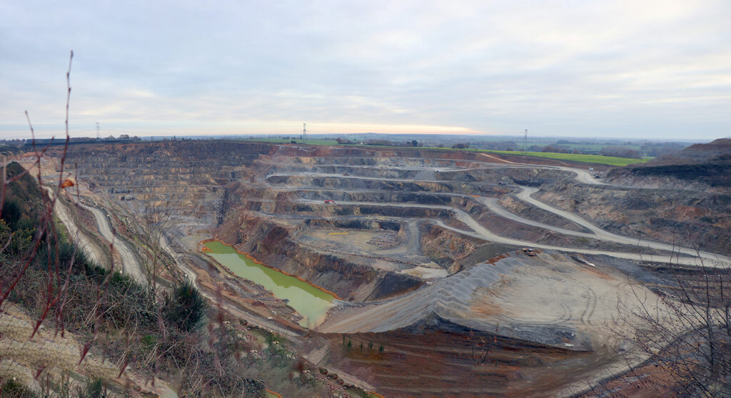 Carrière Louvigné de Bais Groupe PIGEON