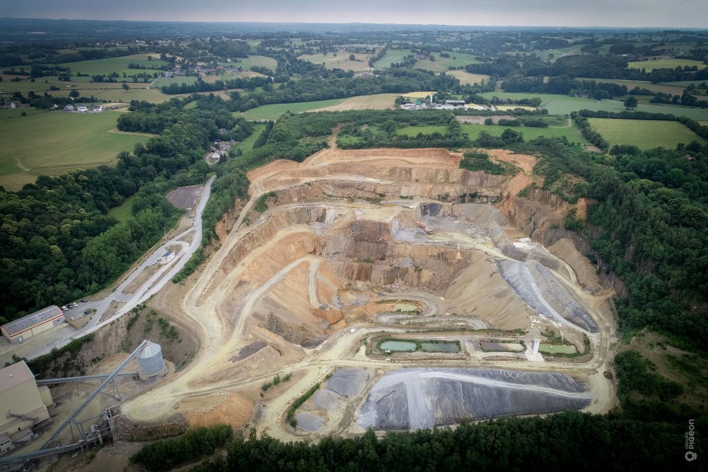 Groupe PIGEON - Carrière de Saint Brice de Landelles