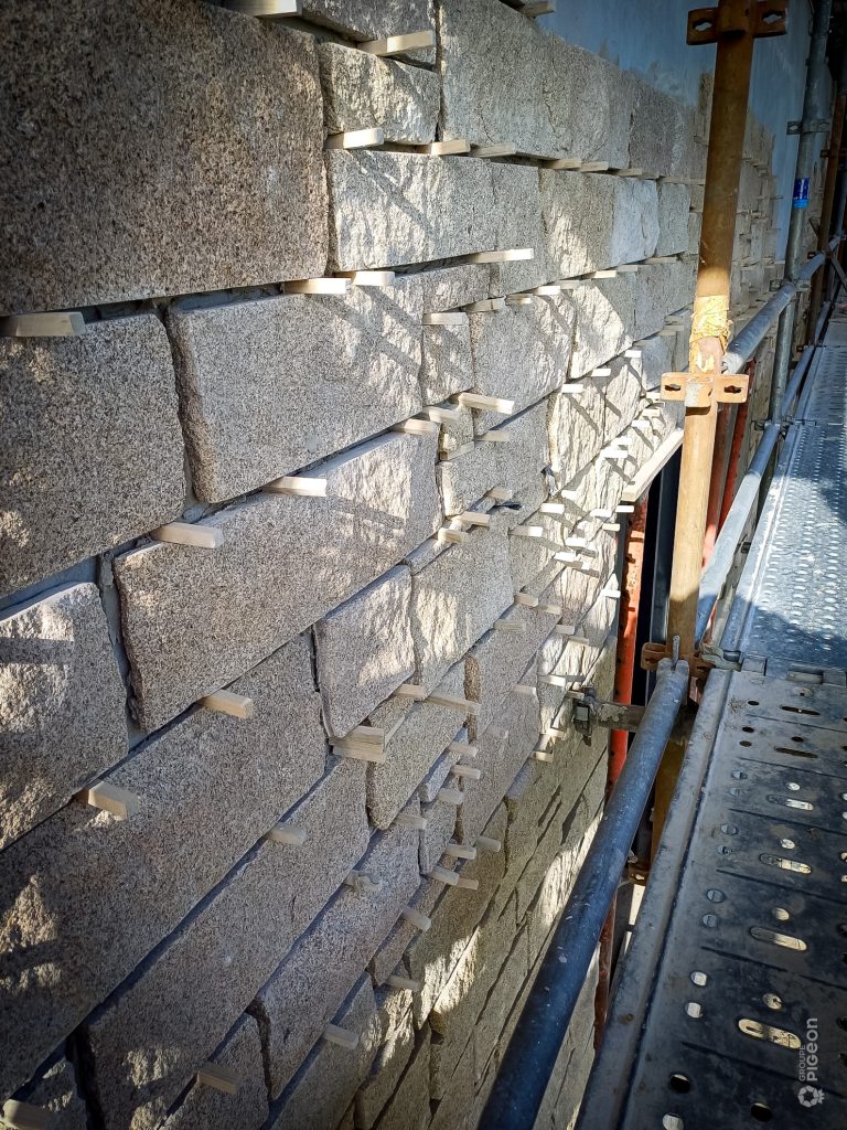 Parement Barthelemy Groupe PIGEON 4